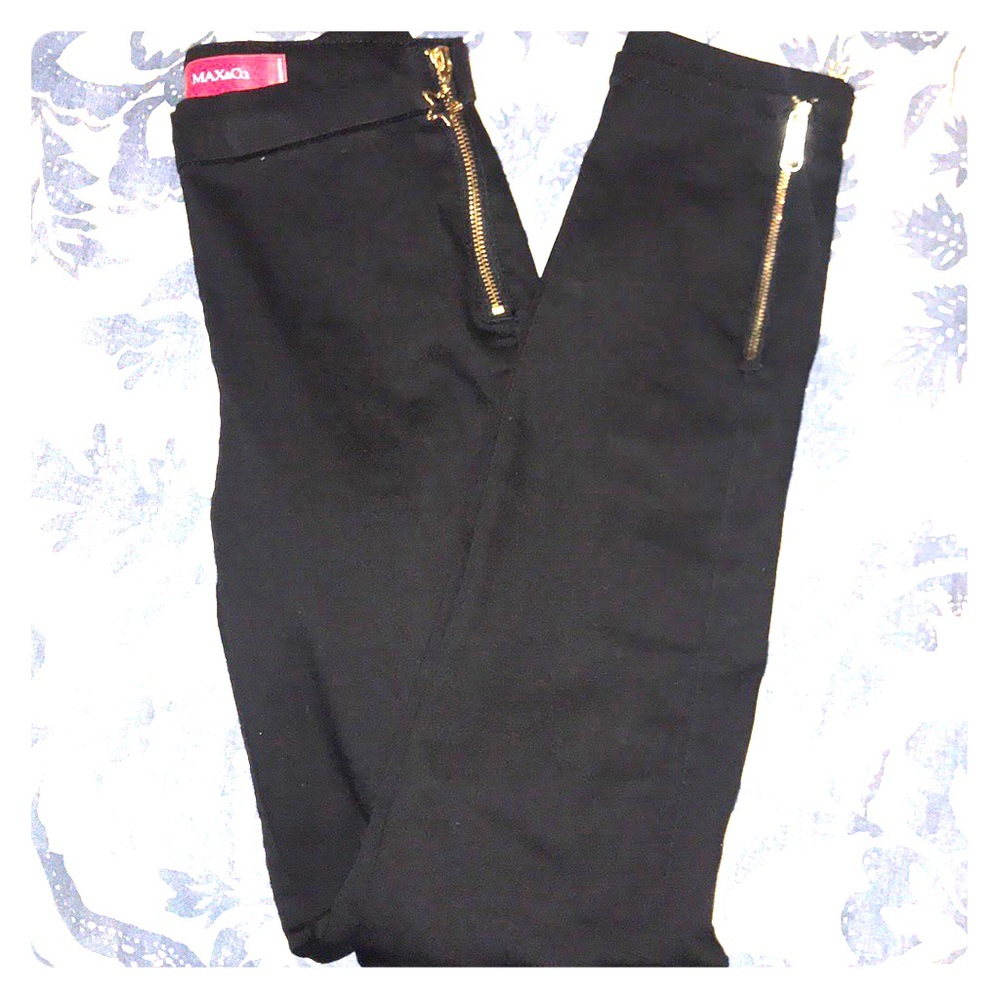 Max&Co Black Jeggings w/ ⭐️ zipper